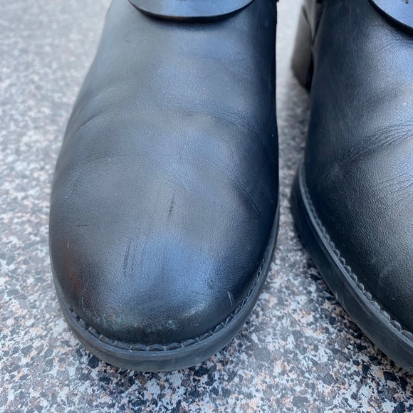 Tory Burch, Miller Logo Medallion Chelsea Bootie - Picture 7 of 12